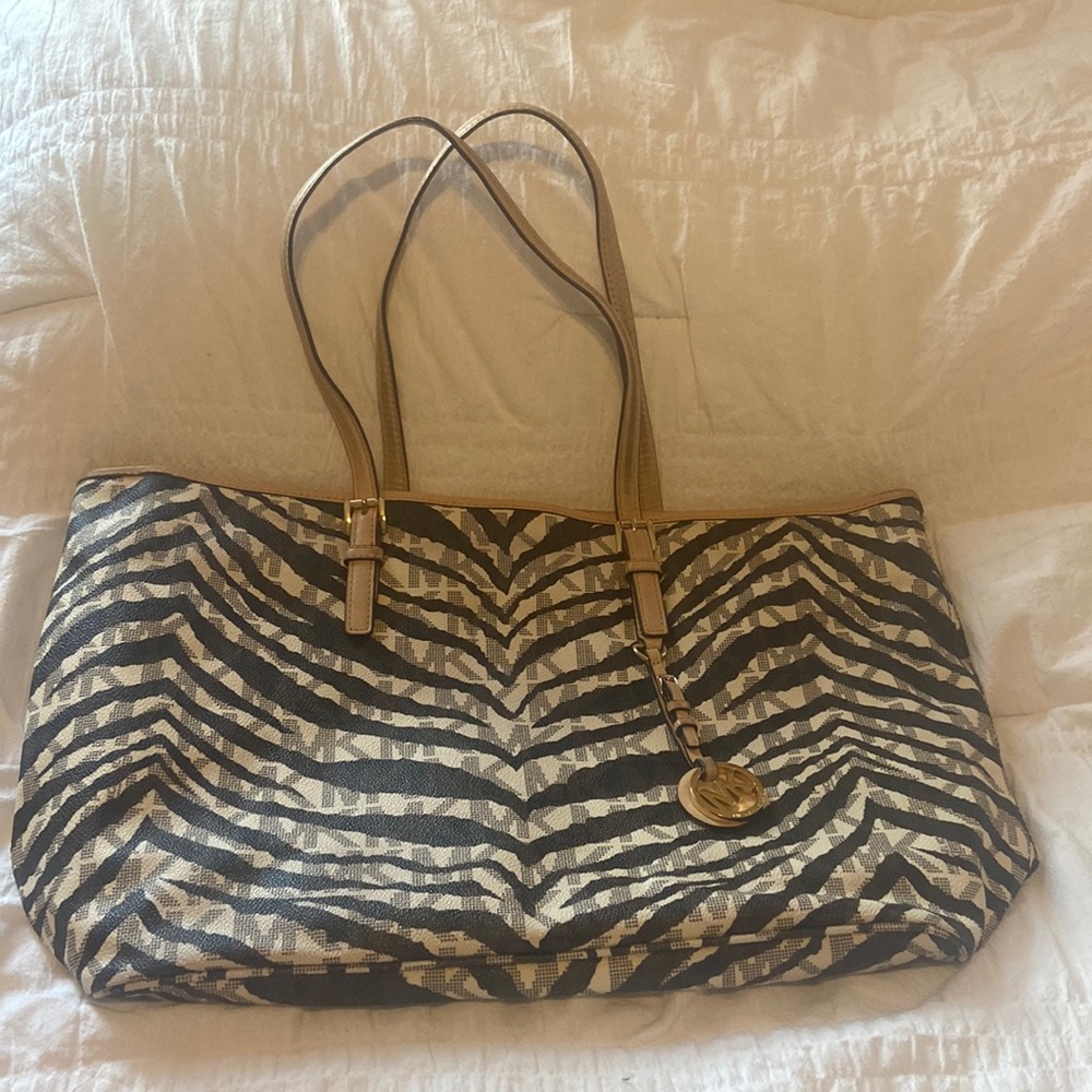 Michael Kors Tote